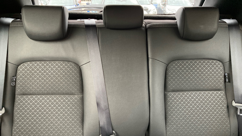 Nissan Juke 1.6 Hybrid N-Connecta 5dr Auto Hybrid Hatchback